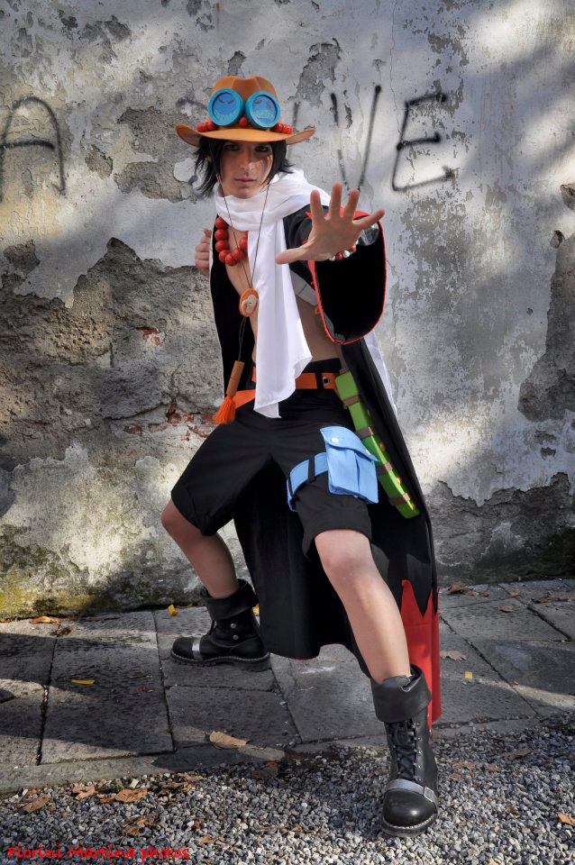 Ace Cosplay One Piece Lucca Comics 2011 By Redacecosplay | Daily Anime Art